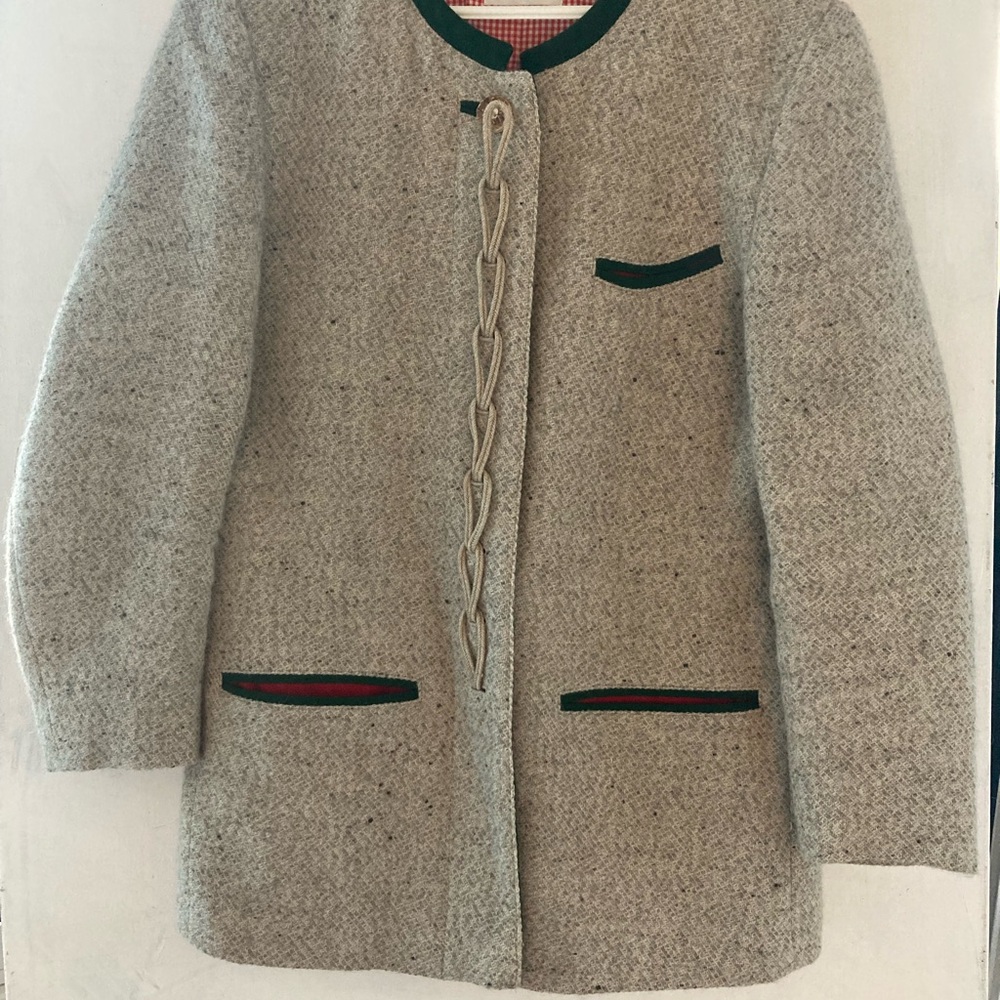 Vintage Gossi Gray Women's Blazer with green piping, red lining